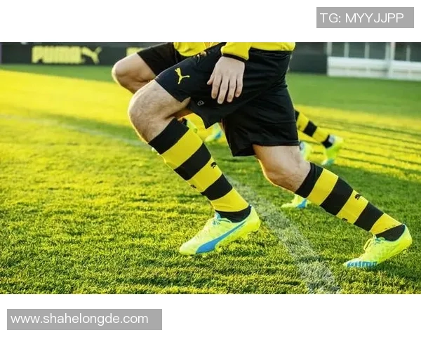 如何正确清洗足球明星水洗短袖以保持其色彩和质感